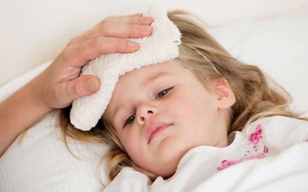 Hệ miễn dịch kém khiến trẻ dễ ốm vặt